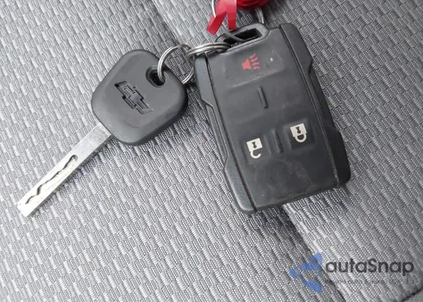 2018 Chevrolet Silverado 1500 Custom z USA, uszkodzony, nr VIN 3GCUKPEH4JG211086